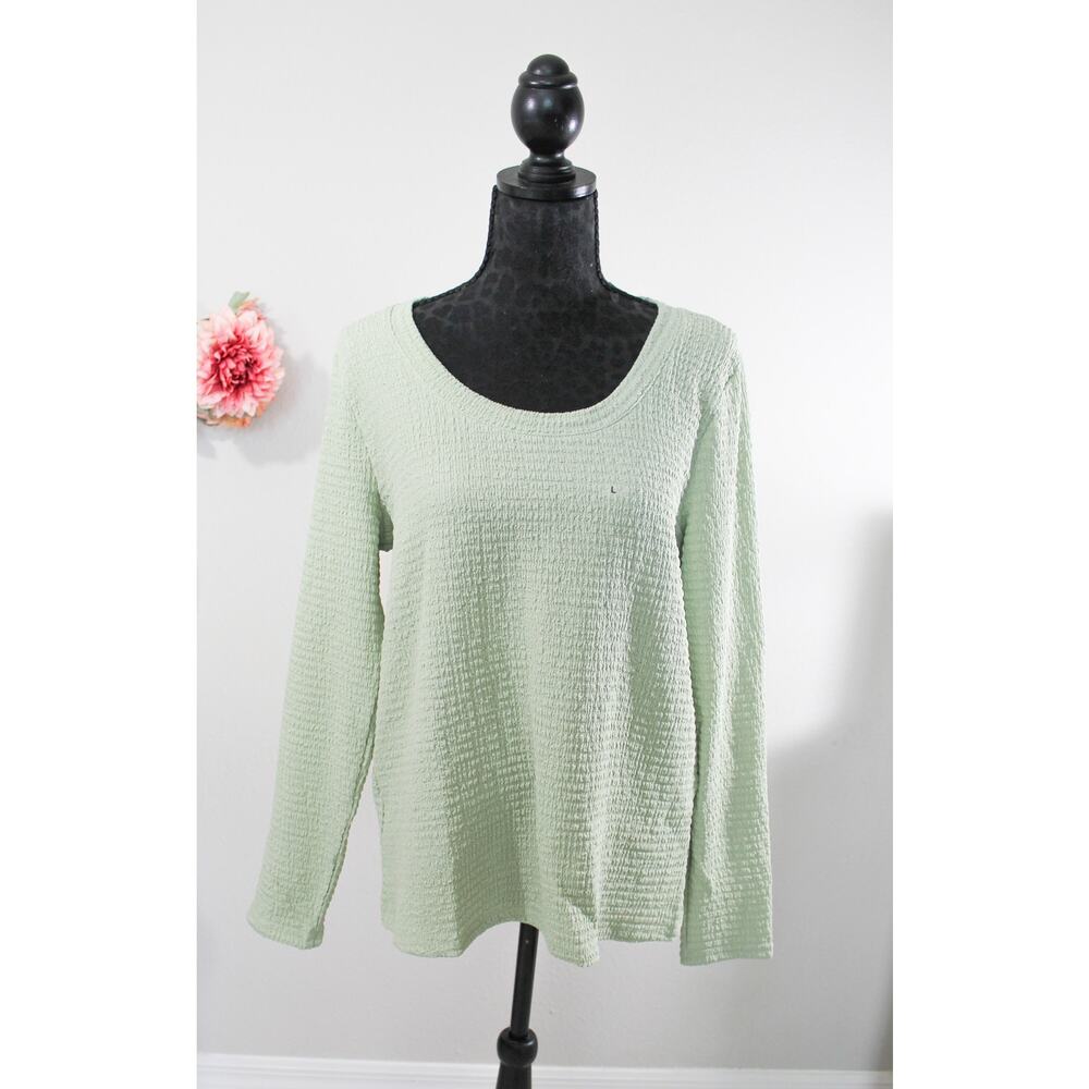 NWT Maurices Mint Green Textured Crinkle Long Sleeve Scoop Neck Tee Large